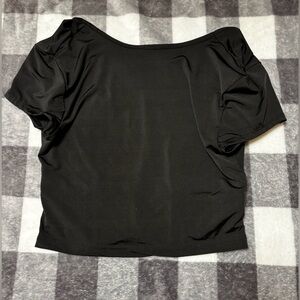 SHEIN Casual Tight Short T-Shirt With Round Neckline And Open Back